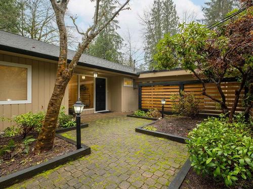 24000 Fern Crescent, Maple Ridge, BC 