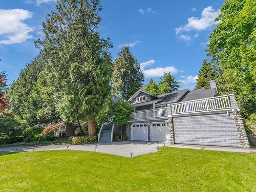 3250 Colwood Drive, North Vancouver, BC 