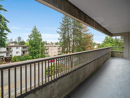 405 6595 Willingdon Avenue, Burnaby, BC 