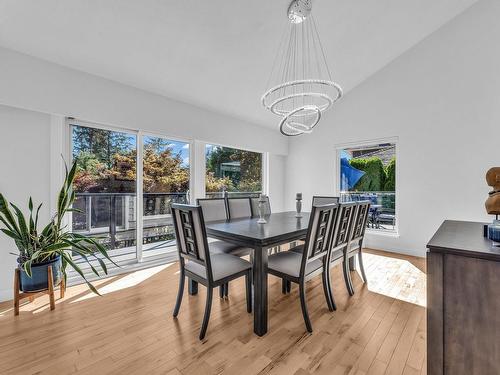 4757 Woodgreen Drive, West Vancouver, BC 