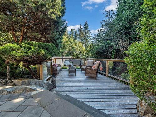 4757 Woodgreen Drive, West Vancouver, BC 