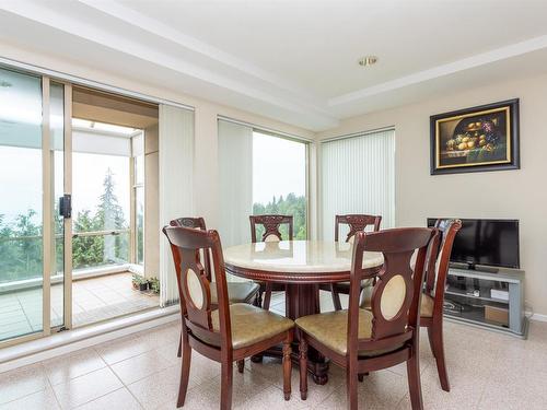 3070 Deer Ridge Close, West Vancouver, BC 