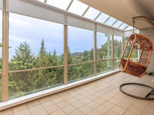 3070 Deer Ridge Close, West Vancouver, BC 