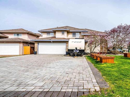 6111 Garrison Court, Richmond, BC 