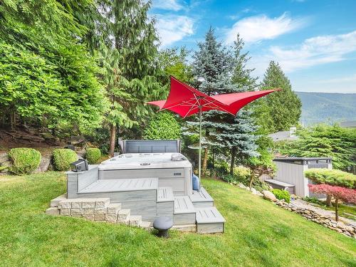 83 Glenmore Drive, West Vancouver, BC 