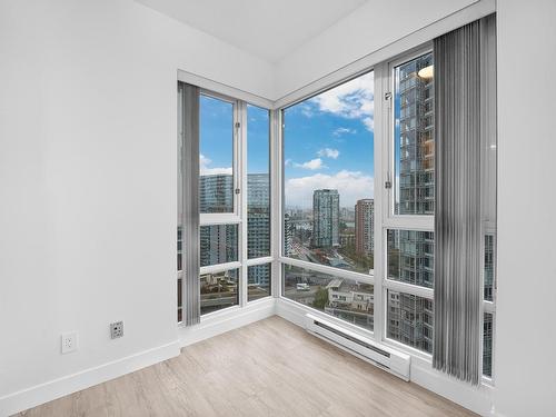 2702 1067 Marinaside Crescent, Vancouver, BC 