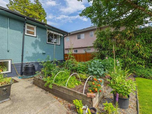 6533 Walker Avenue, Burnaby, BC 