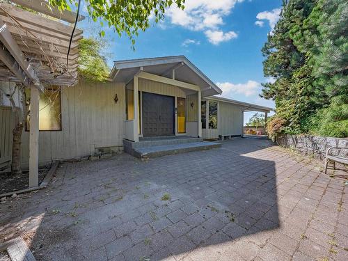 507 Craigmohr Place, West Vancouver, BC 