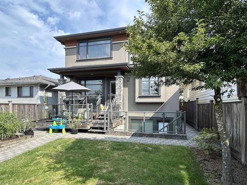 1686 E 56Th Avenue, Vancouver, BC 