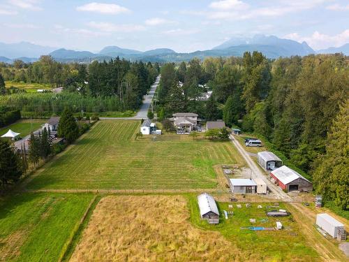 24284 116 Avenue, Maple Ridge, BC 