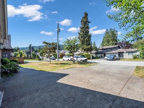 606 Chapman Avenue, Coquitlam, BC 