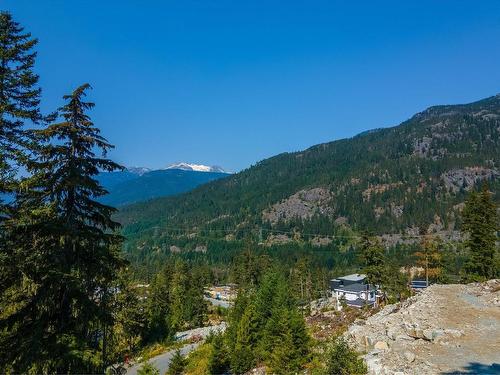 9329 Warbler Way, Whistler, BC 