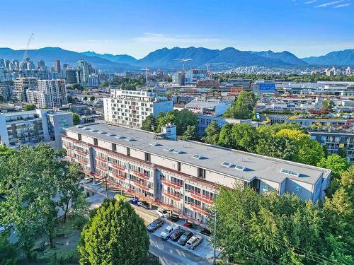 425 350 E 2Nd Avenue, Vancouver, BC 