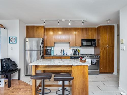 903 989 Beatty Street, Vancouver, BC 