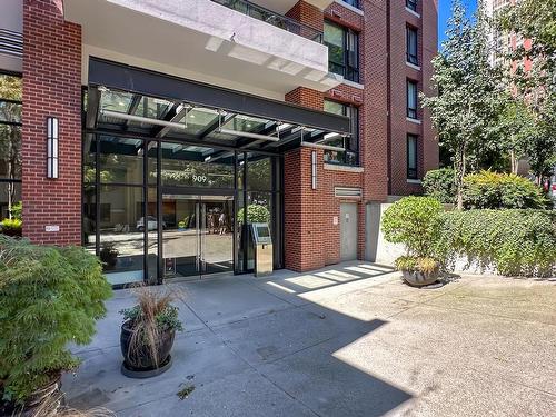 705 909 Mainland Street, Vancouver, BC 