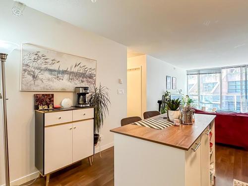 509 788 Hamilton Street, Vancouver, BC 