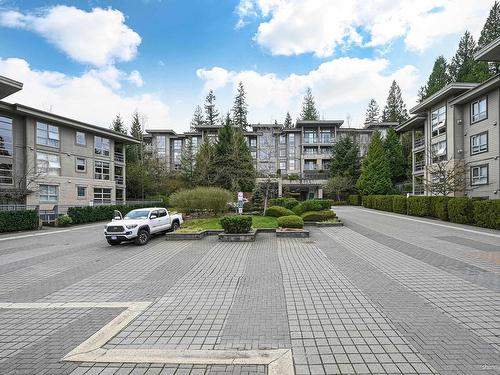 301 9329 University Crescent, Burnaby, BC 