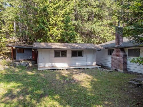 11022 Sunshine Coast Highway, Halfmoon Bay, BC 