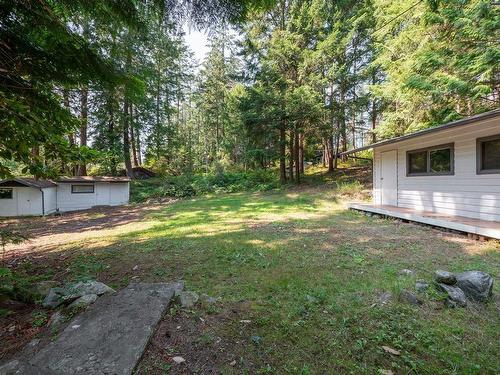 11022 Sunshine Coast Highway, Halfmoon Bay, BC 