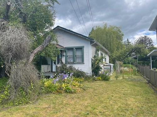 7308 Patterson Avenue, Burnaby, BC 