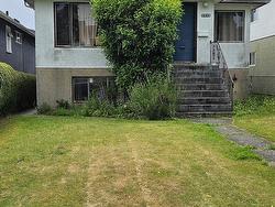 5945 ONTARIO STREET  Vancouver, BC V5W 2M1