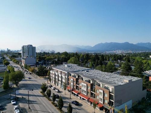 303 1239 Kingsway, Vancouver, BC 