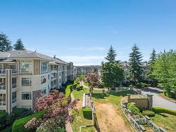 425 3600 WINDCREST DRIVE  North Vancouver, BC V7G 2S5