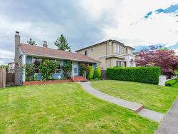 2923 W 20TH AVENUE  Vancouver, BC V6L 1H6