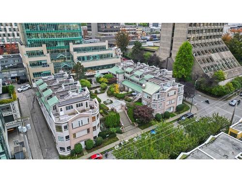 207 788 W 8Th Avenue, Vancouver, BC 