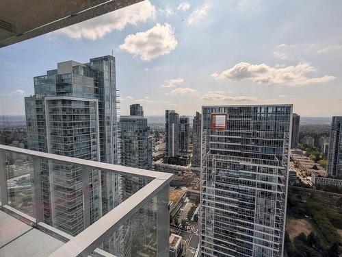 4504 6000 Mckay Avenue, Burnaby, BC 