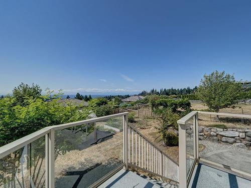 6183 Oracle Road, Sechelt, BC 