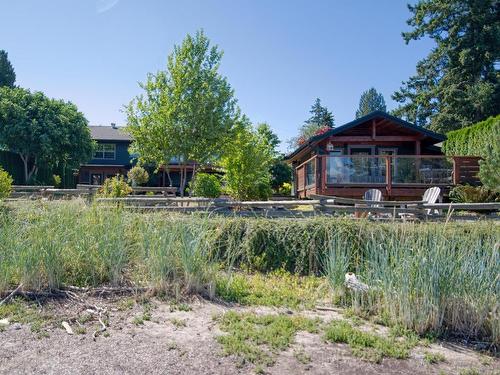 5672 Osprey Street, Sechelt, BC 