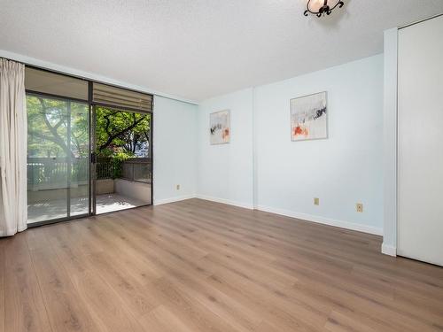 217 5932 Patterson Avenue, Burnaby, BC 