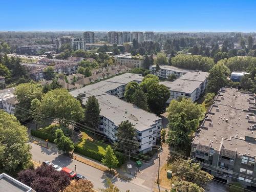 219 8700 Ackroyd Road, Richmond, BC 