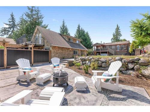 5740-5742 Nickerson Road, Sechelt, BC 