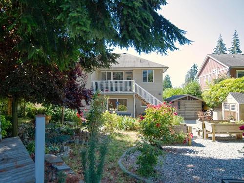 6390 Samron Road, Sechelt, BC 