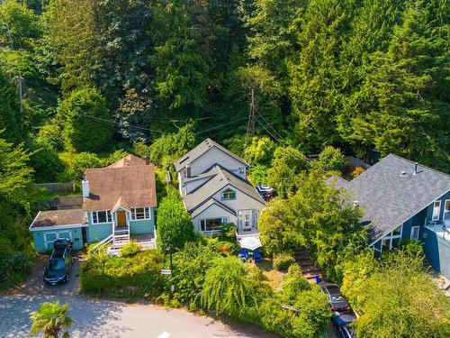 6467 Raleigh Street, West Vancouver, BC 