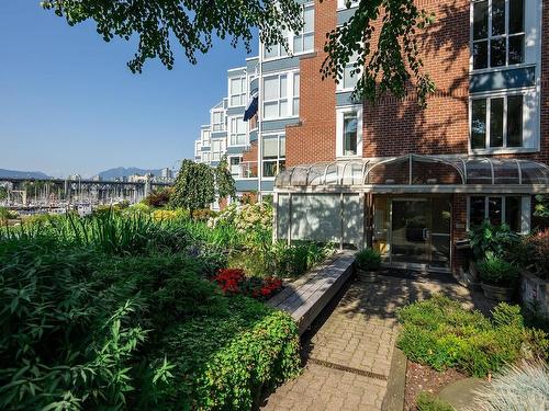 107 1551 Mariner Walk, Vancouver, BC 