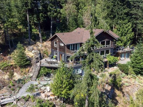 1380 Fernie Road, Bowen Island, BC 