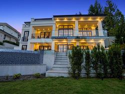 1419 BRAMWELL ROAD  West Vancouver, BC V7S 2N8