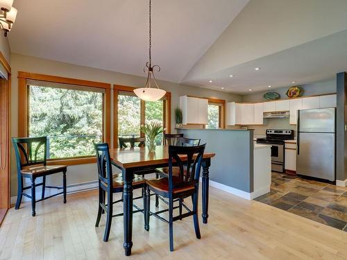 5950 Tillicum Bay Road, Sechelt, BC 