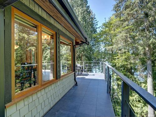 5950 Tillicum Bay Road, Sechelt, BC 