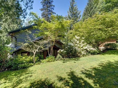 5950 Tillicum Bay Road, Sechelt, BC 