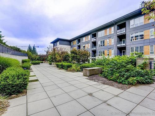 307 9877 University Crescent, Burnaby, BC 