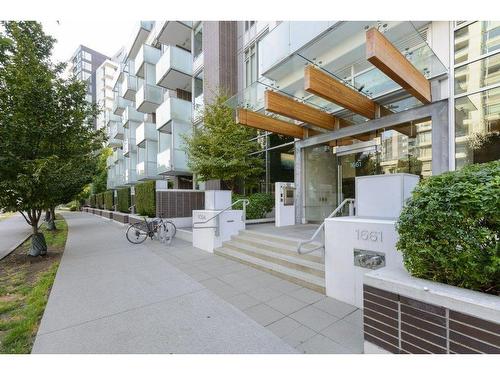 208 1661 Quebec Street, Vancouver, BC 