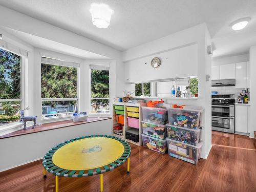 16 7184 Stride Avenue, Burnaby, BC 