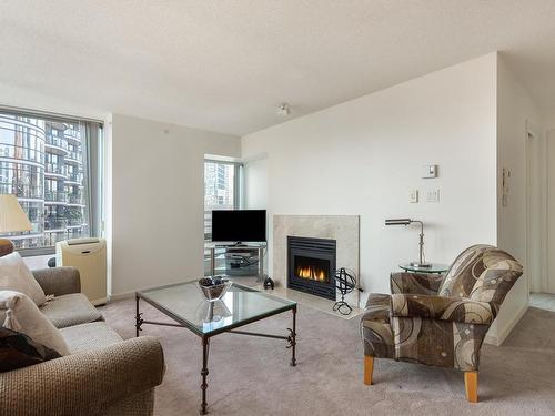 1704 837 W Hastings Street, Vancouver, BC 