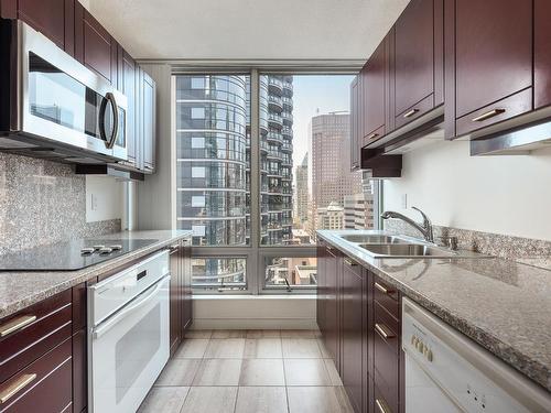 1704 837 W Hastings Street, Vancouver, BC 