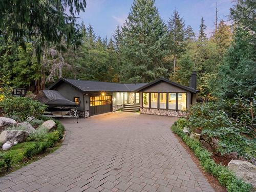 4730 Woodvalley Place, West Vancouver, BC 