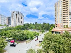 612 3588 CROWLEY DRIVE  Vancouver, BC V5R 6H3